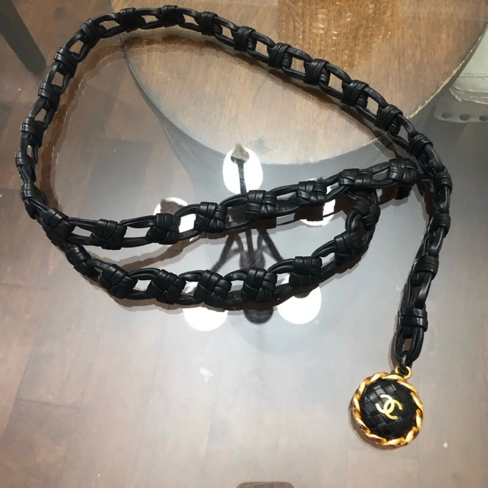 Chanel Haute Couture 1992 vintage leather belt